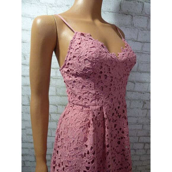 $89 Astr The Label Pink Mauve Lace Midi Dress XS NEW A516 - Picture 7 of 15